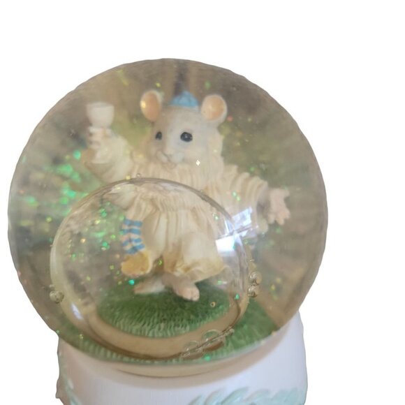SAN FRANCISCO MUSIC BOX CO SNOW GLOBE RABBI MOUSE L'CHAYIM MUSICAL JEWISH - Picture 12 of 15